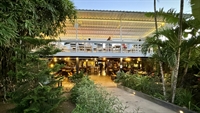 prime beachfront restaurant freehold - 1