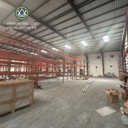 32 000 sq ft - 1