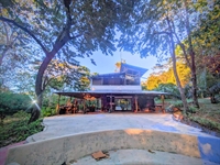 bohemian house event space - 1