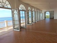 one-of-a-kind atmosphere oceanfront event - 2