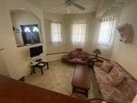 6-bed apartment block investment - 2