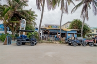 beachfront hotel with restaurant - 2