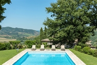 charming farmhouse with guesthouse - 2