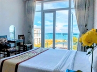 beachfront hotel vietnam - 1
