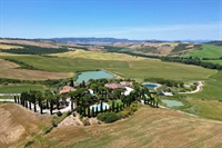 charming resort the heart - 2
