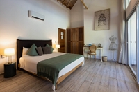 prestigious boutique hotel las - 2