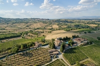 farm with hotel vineyards - 1