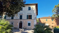 17th century hamlet tuscany - 3