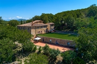 charming estate with vineyards - 3
