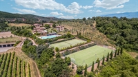 prestigious luxury property tuscany - 1