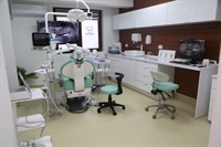 premium dental clinic - 3