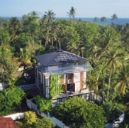 high-yield architect-designed boutique hotel - 1