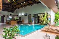 established resort villa el - 2