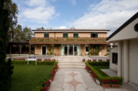 exclusive 4 star resort - 2