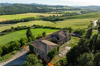 17th century farmhouse to - 3