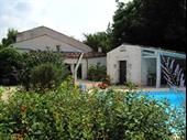 charentaise avec gite a