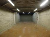 storage of 240m2 villiers