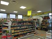 grocery store of 100m2