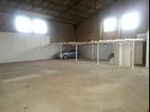 commercial sopaqce of 300m2