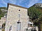 guesthouses ganges for sale