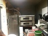 pizzeria shop cuges les