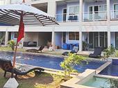 freehold resort close to
