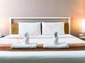 28-room hotel with swimming