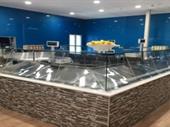 popular fish market café