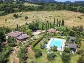 holiday farm tuscany for