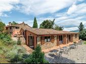 accommodation business castiglione del