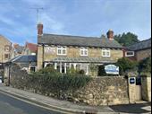established laburnum cottage shanklin