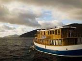 luxury floating hotel restaurant