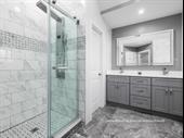 small niche glazing company