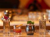 established cocktailbar kitchen versatile