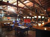 restaurant grill dancing bar