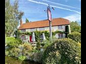 idyllic village pub restaurant