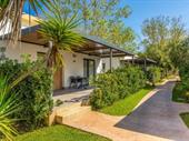 bungalow resort for rent