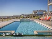 pool construction service company