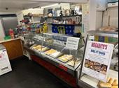 sandwich bar small eat-in