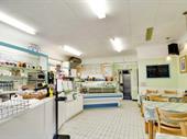 established sandwich shop retail