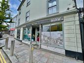 leasehold burger takeaway located