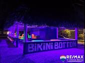 bikini bottom restaurant bar