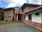 established country house el