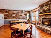 lakefront lodge bar restaurant