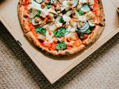 long established pizza store