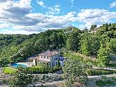 extraordinary luxury villa trasimeno