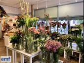 florist with interflora agency