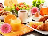 highly versatile cafe restuarant