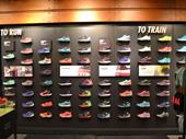 retail shoe store delaware