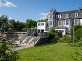 exclusive use guest house